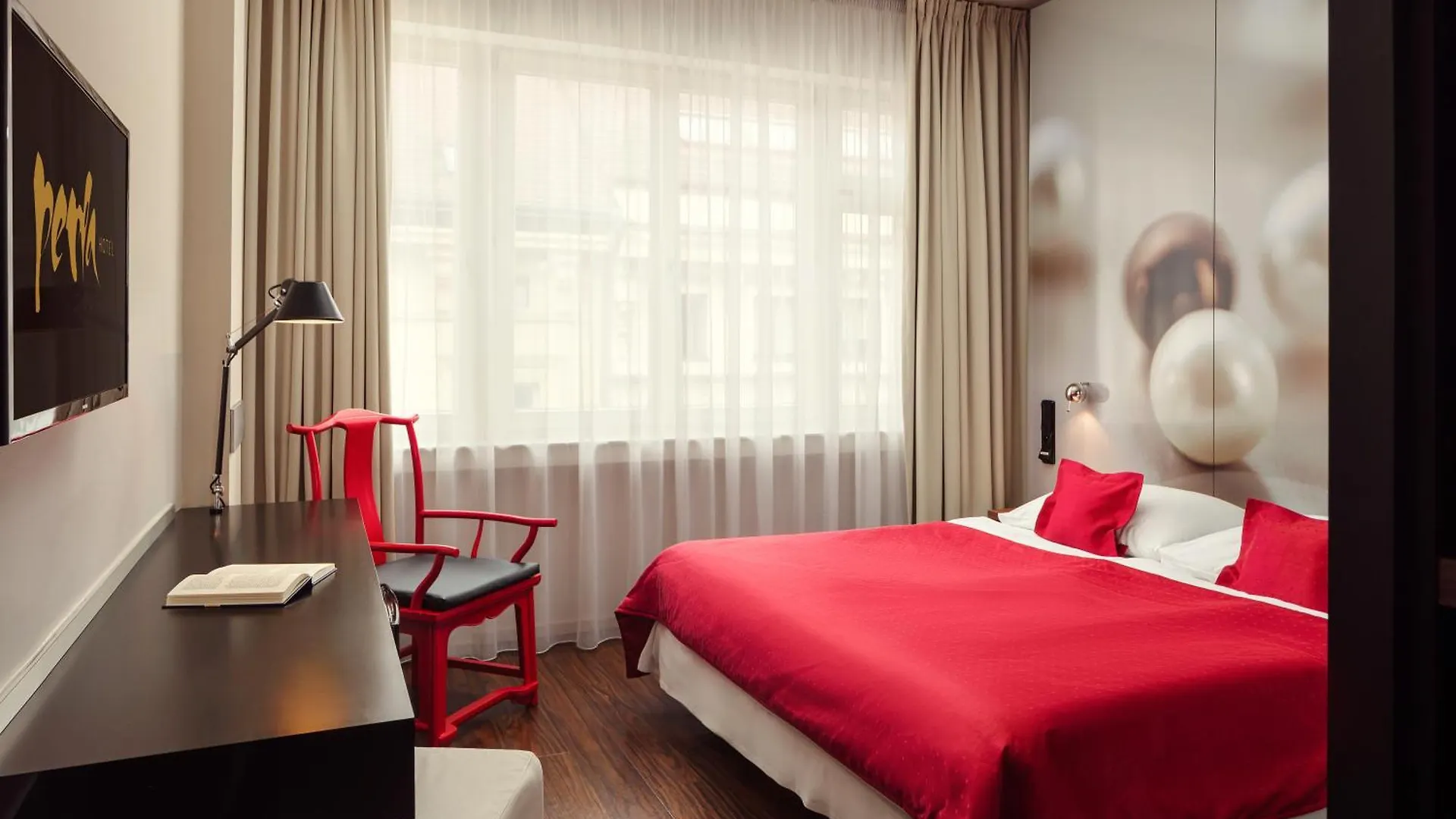 Perla Hotel location