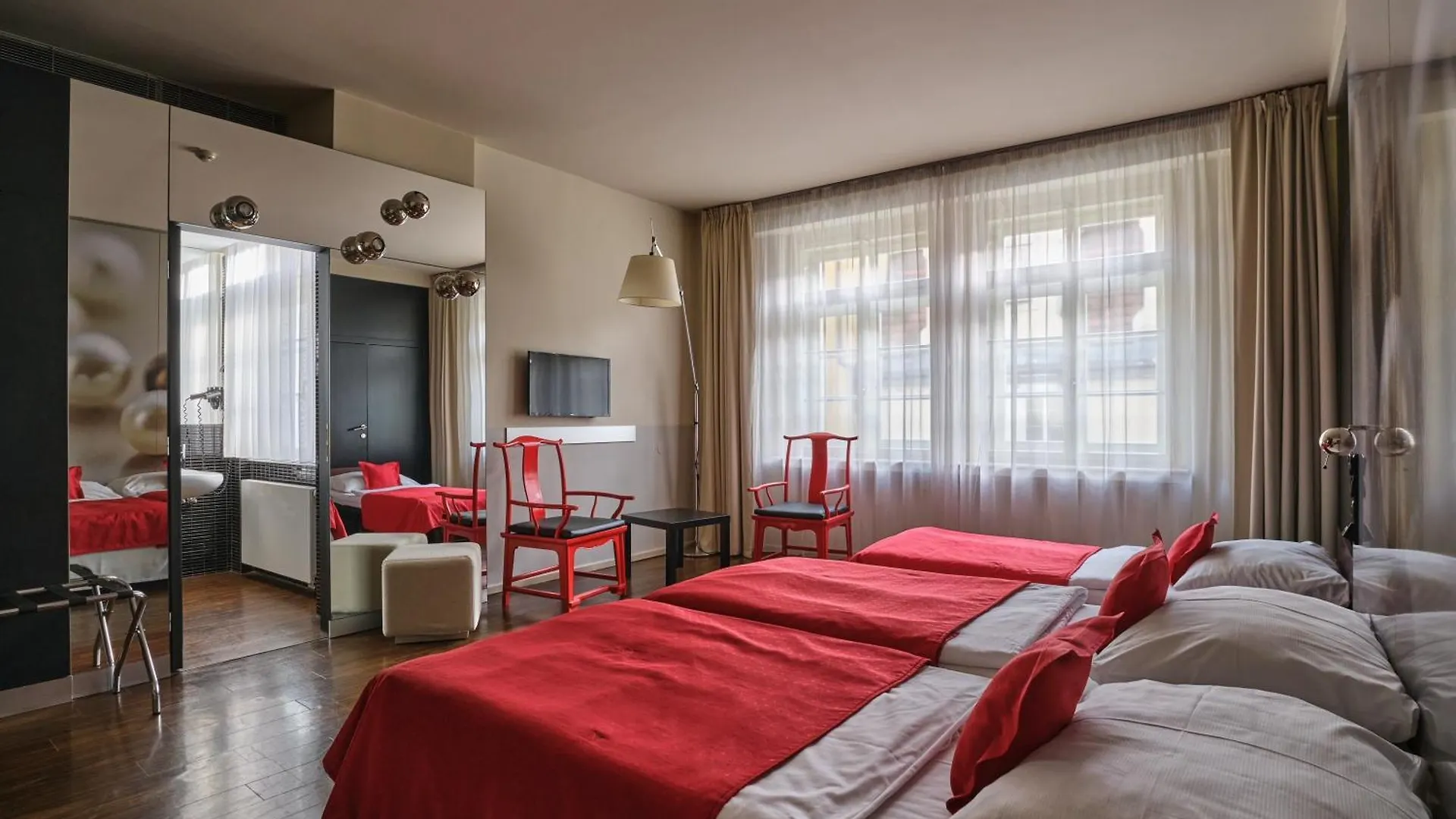 ****  Perla Hotel Prague Czech Republic