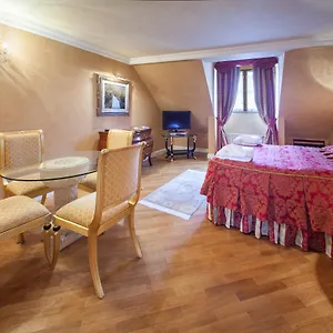 Alchymist Grand And - Preferred & ***** Praga