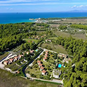 **** Ξενοδοχείο Sani Polyastron & Ελλάδα