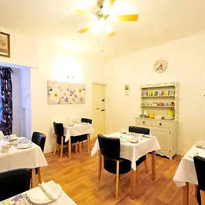 Guest house Hermosa Scarborough