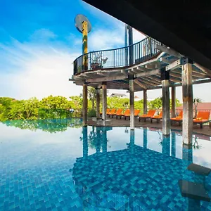 Sun Island & Spa 4* Legian