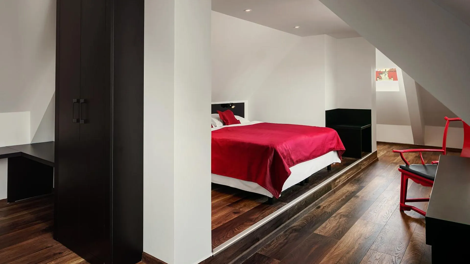 ****  Perla Hotel Prag Tjekkiet
